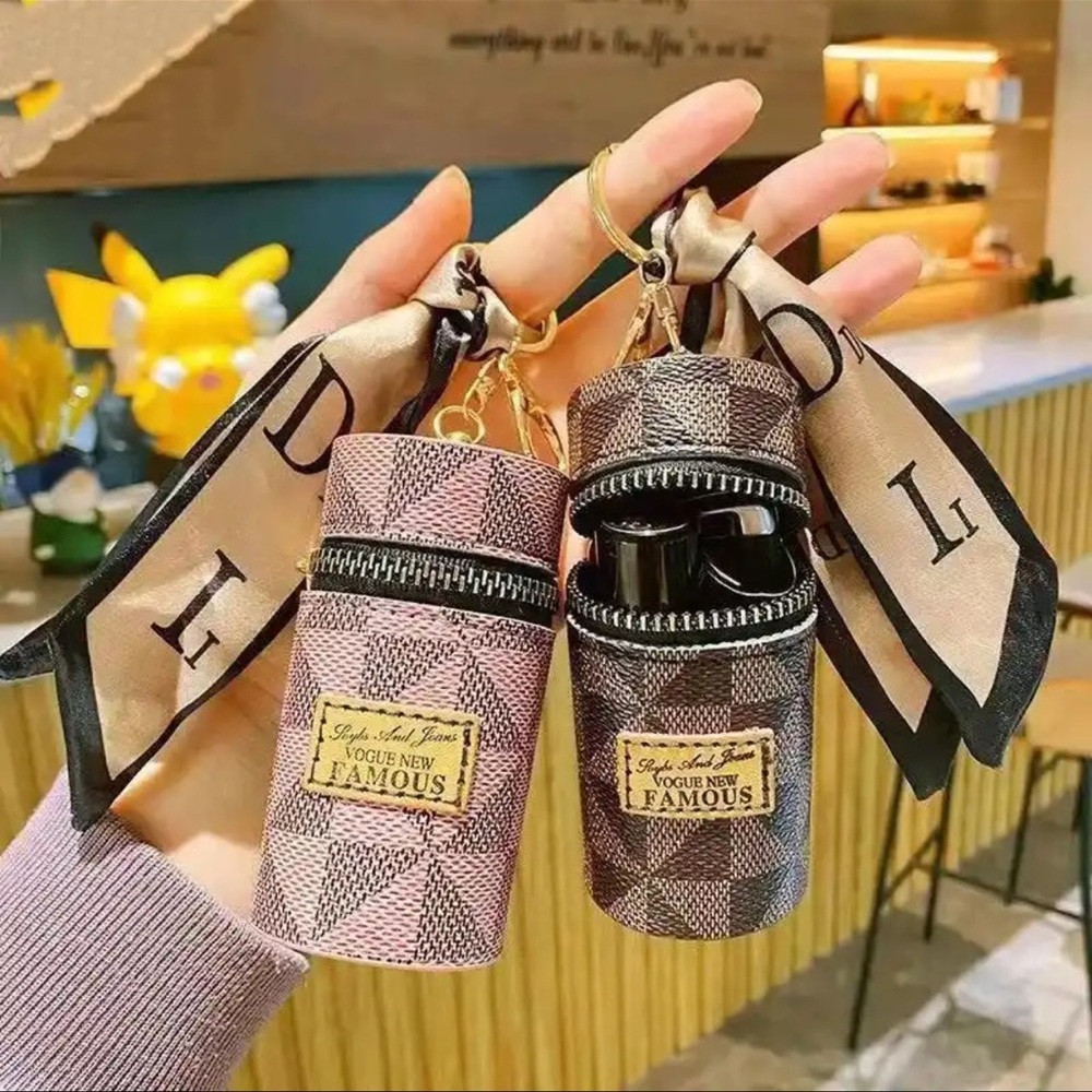 4pcs for $20 in my store‼️Mini Coin Purse Lipstick Pack Pendant Earphone Keychai